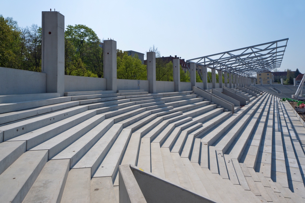 das-alte-kurt-wabbel-stadion-www-leunachemiestadion-de